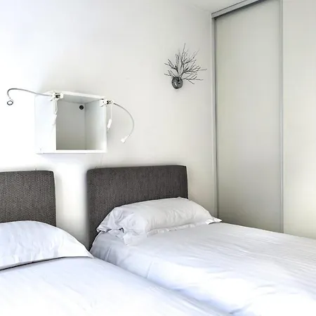 Immogroom - 3min From - Ac - 10min From Palais - Wifi *