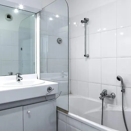 Upstays - 3Min From Beach - Ac - Κάννες